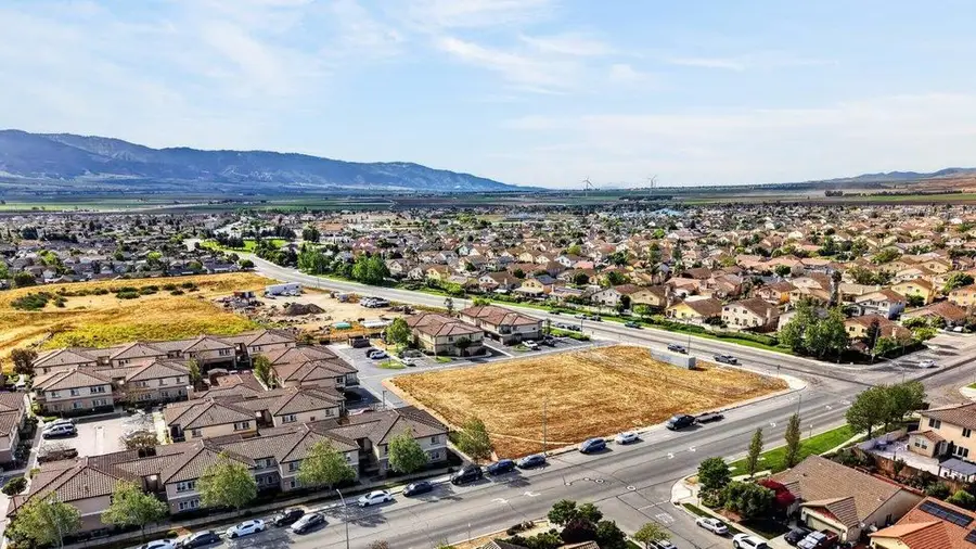 16 Gabilan Drive, Soledad, CA 93960 - #2