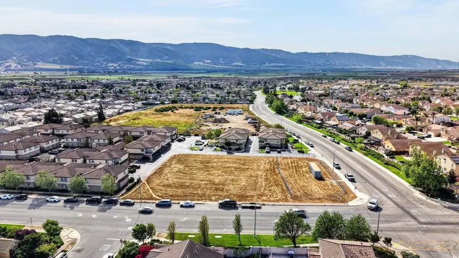 16 Gabilan Drive, Soledad, CA 93960 - #3