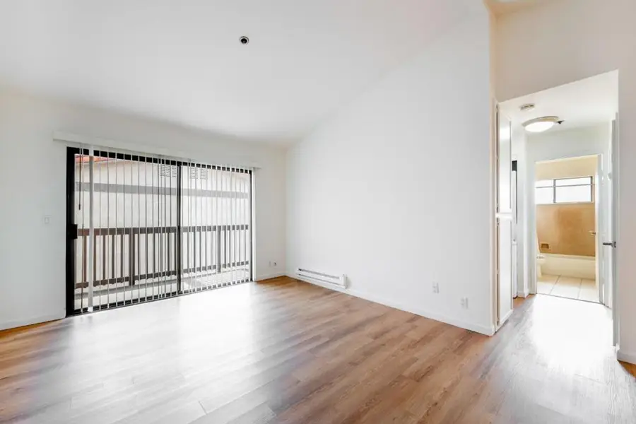 15065 Hesperian Boulevard #22, San Leandro, CA 94578 - #2