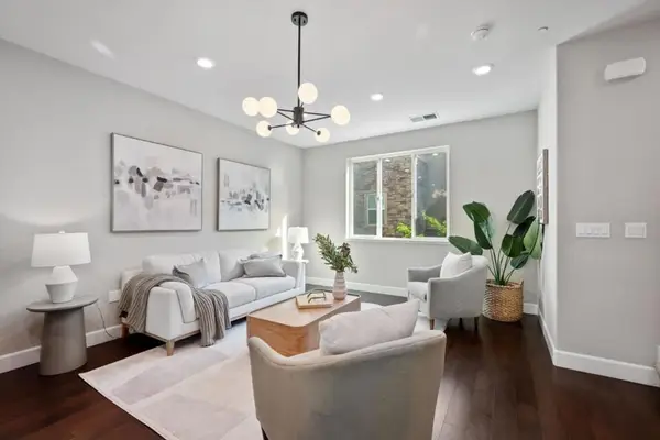 5977 Larkstone Loop, San Jose, CA 95123