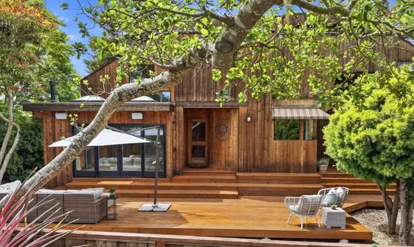 328 Cliff Drive, Aptos, CA 95003
