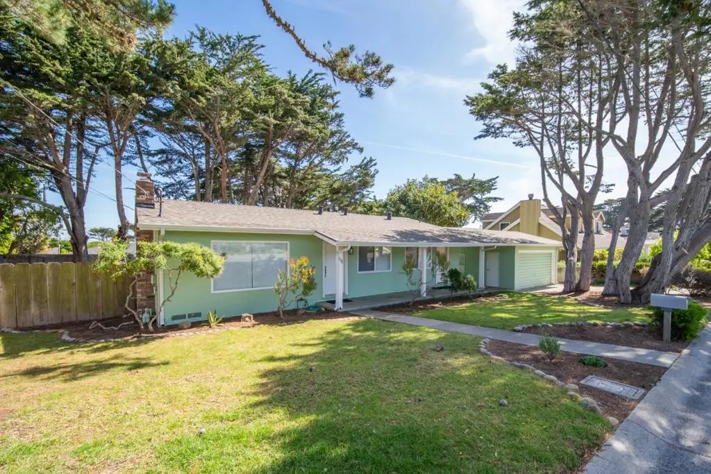 1136 Del Monte Boulevard, Pacific Grove, CA 93950 - #1