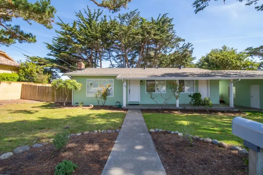 1136 Del Monte Boulevard, Pacific Grove, CA 93950 - #2