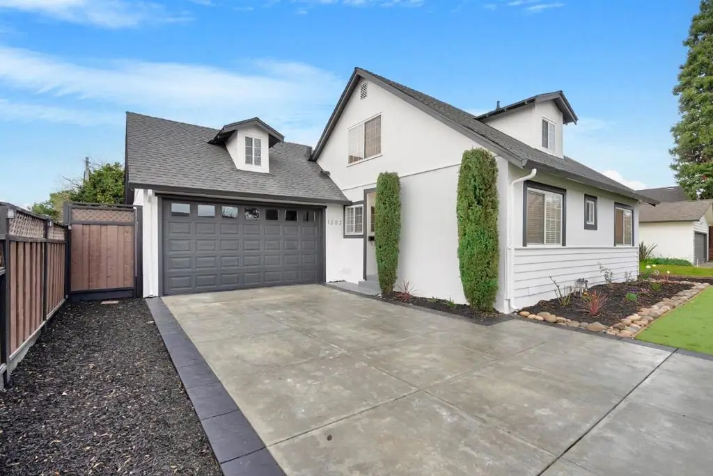1202 Foxworthy Avenue, San Jose, CA 95118 - #1