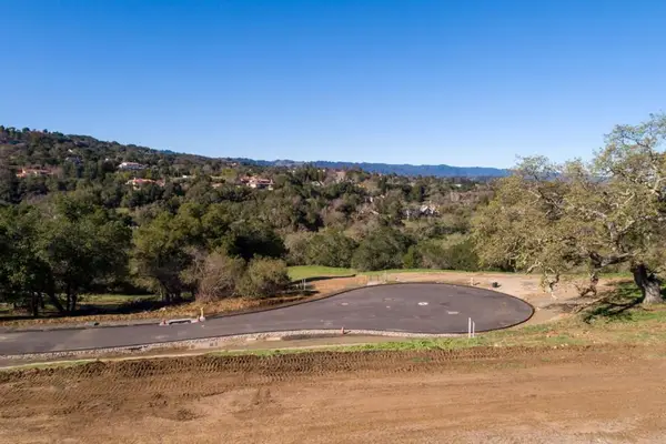 Address Withheld By Seller, Los Altos Hills, CA 94022