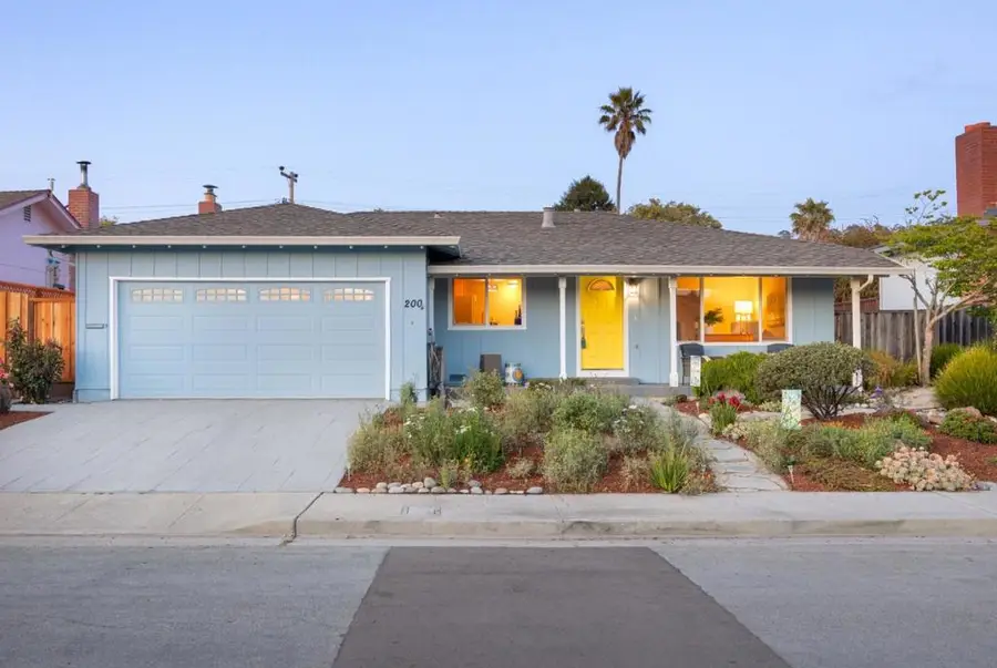200 Magellan Street, Capitola, CA 95010 - #2