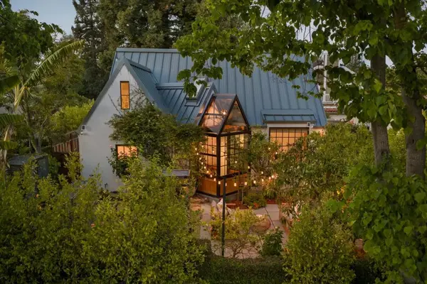 649 Seneca Street, Palo Alto, CA 94301