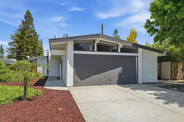3609 South Court, Palo Alto, CA 94306