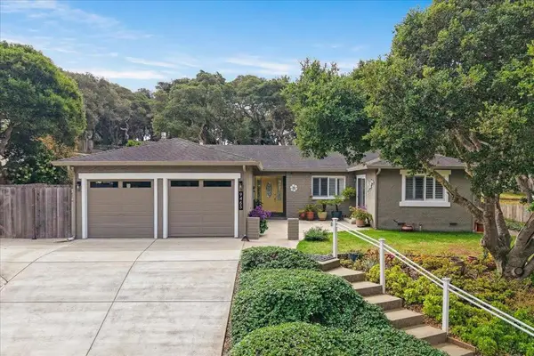 9465 Valley Oak Way, Prunedale, CA 93907