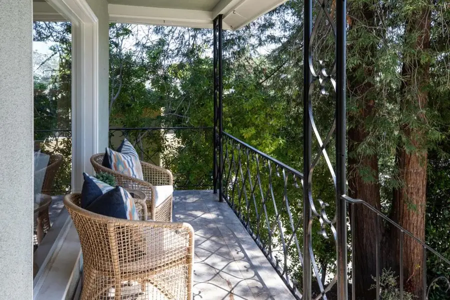 3076 Oak Knoll Drive, Redwood City, CA 94062 - #3