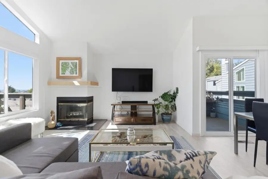 939 Linda Mar Boulevard, Pacifica, CA 94044 - #3