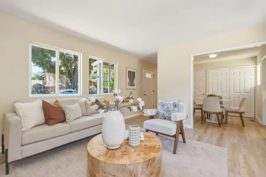 470 Bell Street, East Palo Alto, CA 94303 - #3