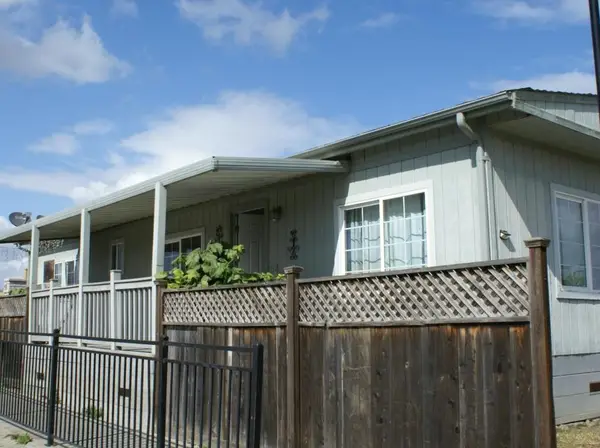 1 Appletree Lane, Hollister, CA 95023