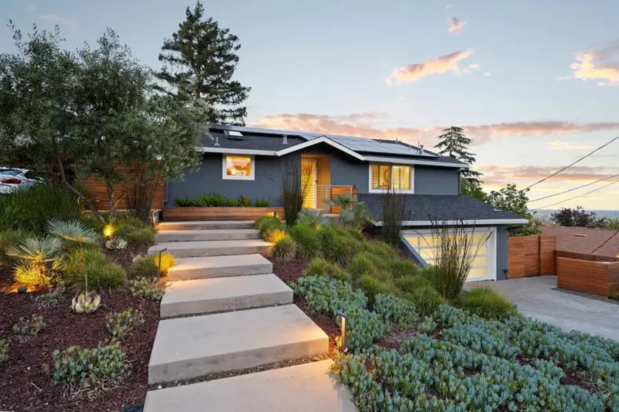 1047 Hewitt Drive, San Carlos, CA 94070 - #3