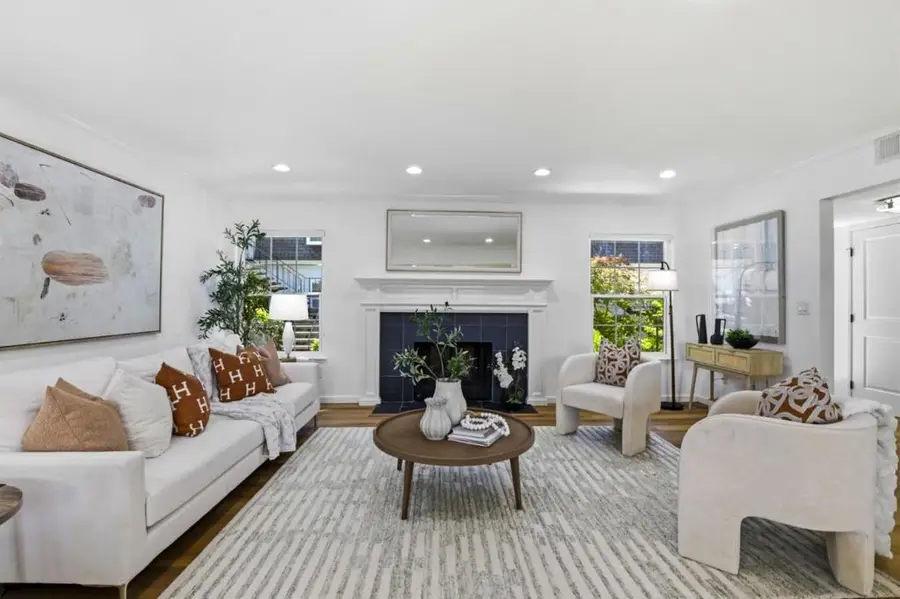 451 Oak Grove Avenue #1, Menlo Park, CA 94025 - #2