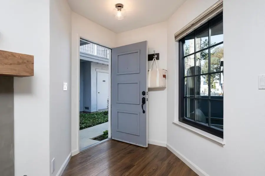 1422 Via Vista, San Mateo, CA 94404 - #3