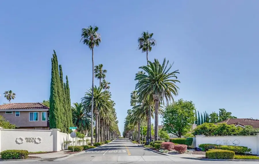 43382 Livermore, Fremont, CA 94539 - #2