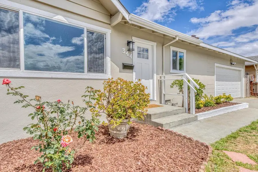 344 Pueblo Drive, Salinas, CA 93906 - #3