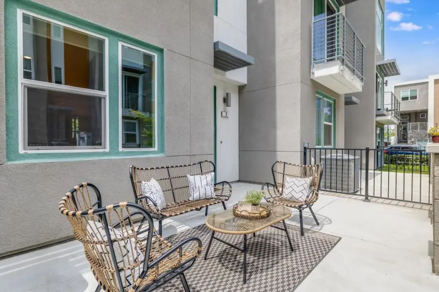 286 Agustin Narvaez Street #UNIT 3, San Jose, CA 95136 - #2