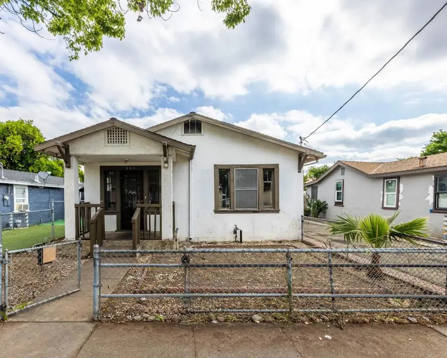 250 San Antonio Court, San Jose, CA 95116 - #2