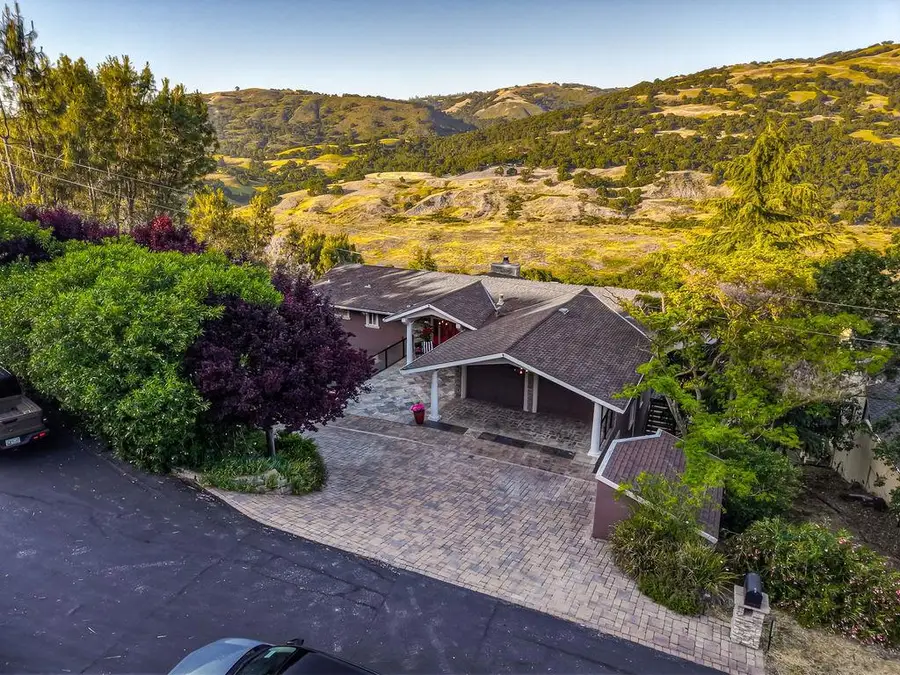 17241 Quail Court, Morgan Hill, CA 95037 - #3
