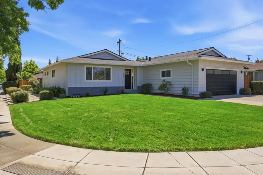 902 Camellia Way, San Jose, CA 95117 - #2