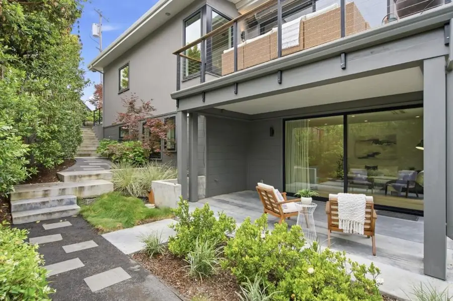 69 Hilltop Drive, San Carlos, CA 94070 - #3