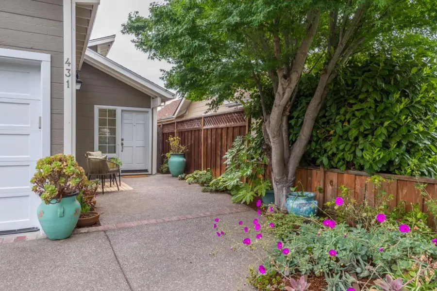 431 Upton Street, Redwood City, CA 94062 - #2