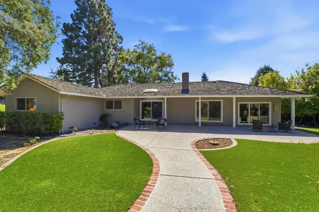 18961 Fernbrook Court, Saratoga, CA 95070 - #1