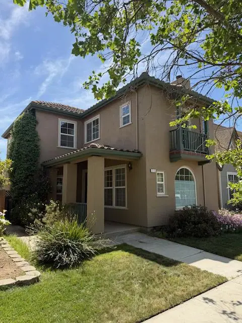 215 Beech Avenue, Greenfield, CA 93927
