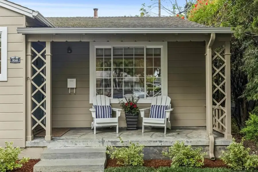 950 Iris Street, Redwood City, CA 94061 - #2