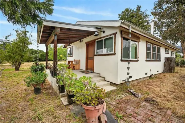 67 Hughes Road, Watsonville, CA 95076