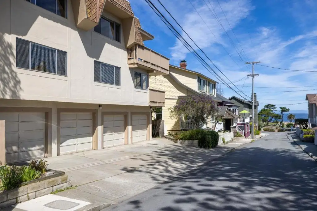 116 16th Street, Pacific Grove, CA 93950 - #1