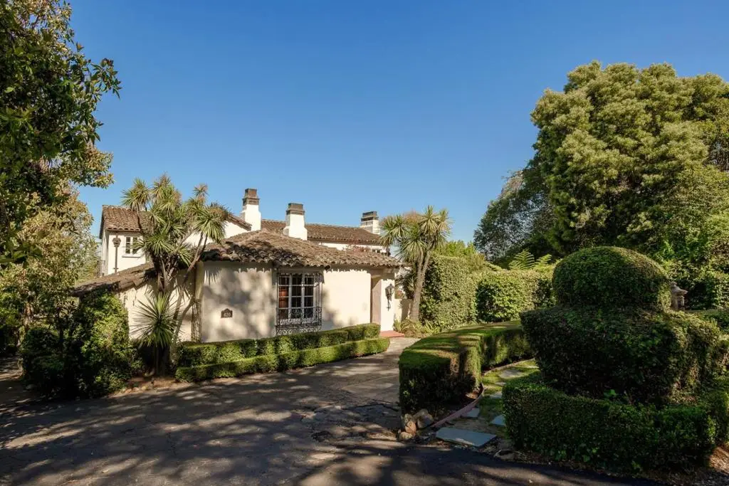 420 El Arroyo Road, Hillsborough, CA 94010 - #1