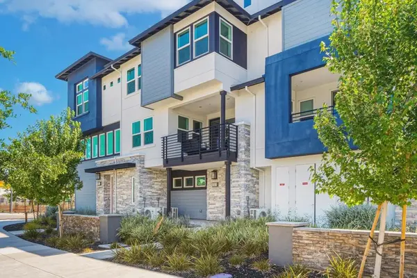 5767 Iron Horse Parkway #B, Dublin, CA 94568