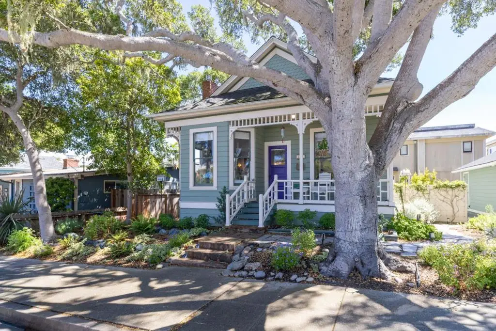 215 Lobos Avenue, Pacific Grove, CA 93950 - #1