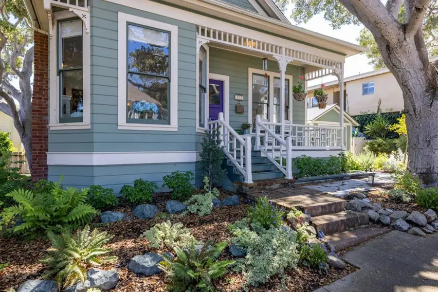 215 Lobos Avenue, Pacific Grove, CA 93950 - #3