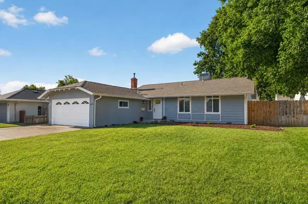449 Cottonwood Street, Vacaville, CA 95688
