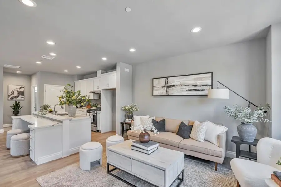 24757 O'neil Avenue, Hayward, CA 94544 - #3
