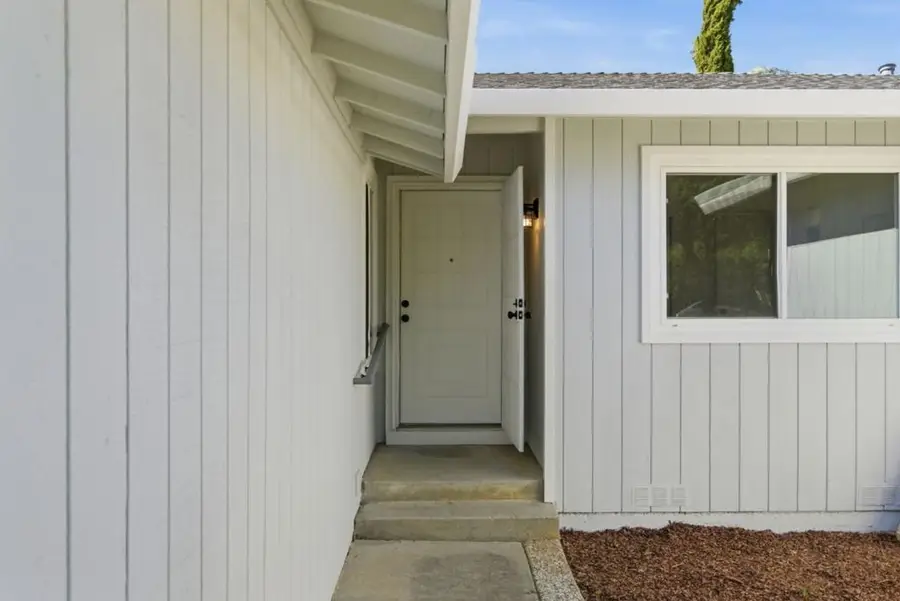 2907 Queens Estates Court, San Jose, CA 95135 - #3