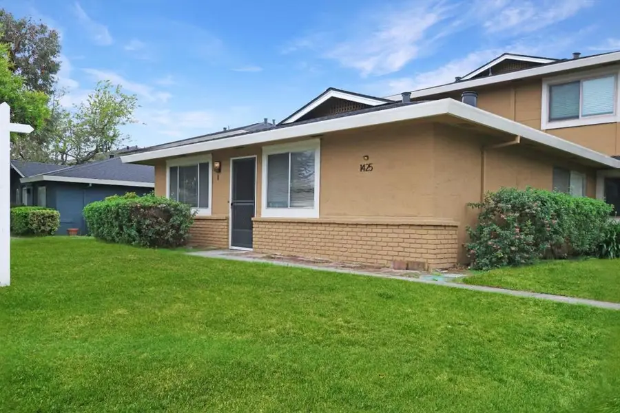 1425 45th Avenue #1, Capitola, CA 95010 - #3