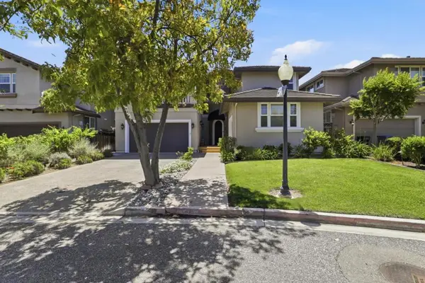 1382 Fulai Court, San Jose, CA 95125