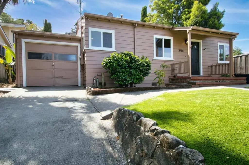 2755 San Carlos Avenue, San Carlos, CA 94070 - #1