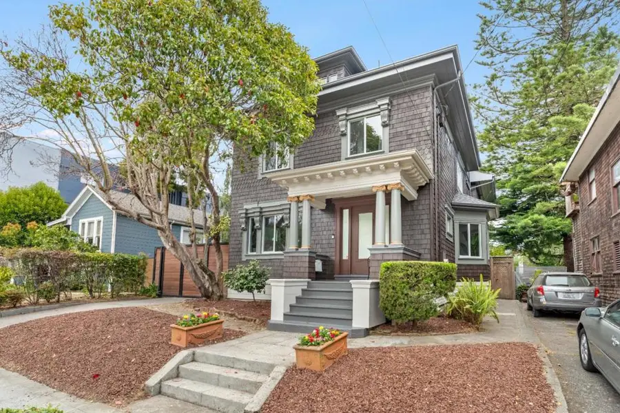 2226 Blake Street, Berkeley, CA 94704 - #2