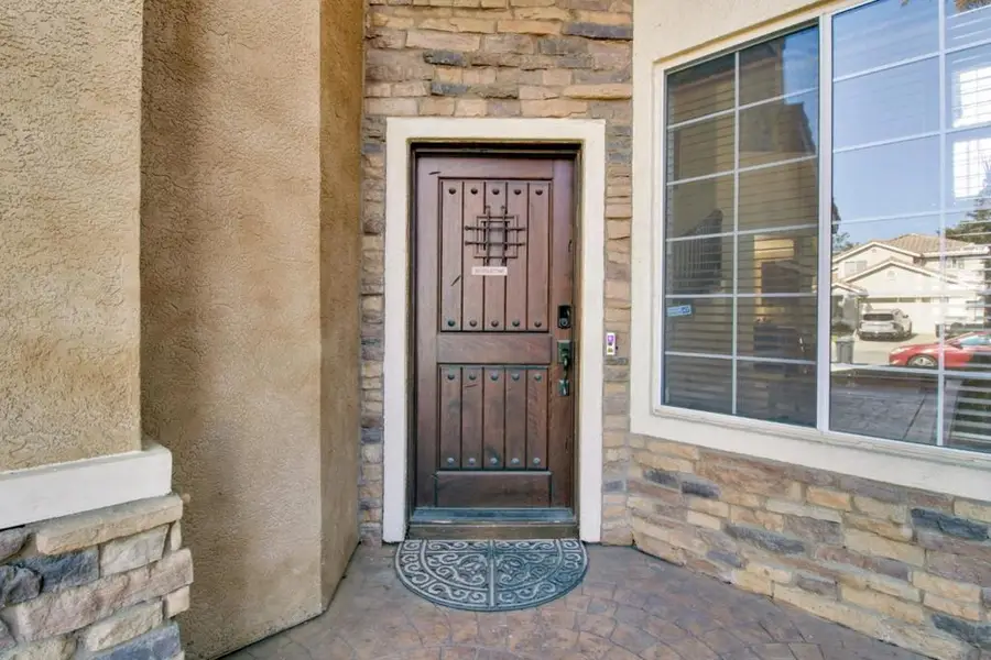 Address Withheld By Seller, Salinas, CA 93906 - #3