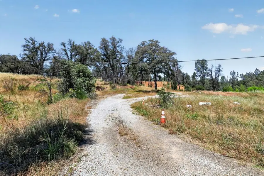 16416 Lower Springs Road, Redding, CA 96001 - #2