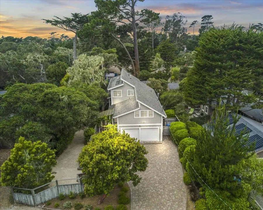 494 Grove Acre Avenue, Pacific Grove, CA 93950 - #2