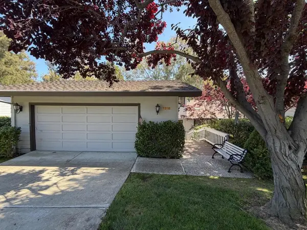 1310 Trinity Drive, Menlo Park, CA 94025