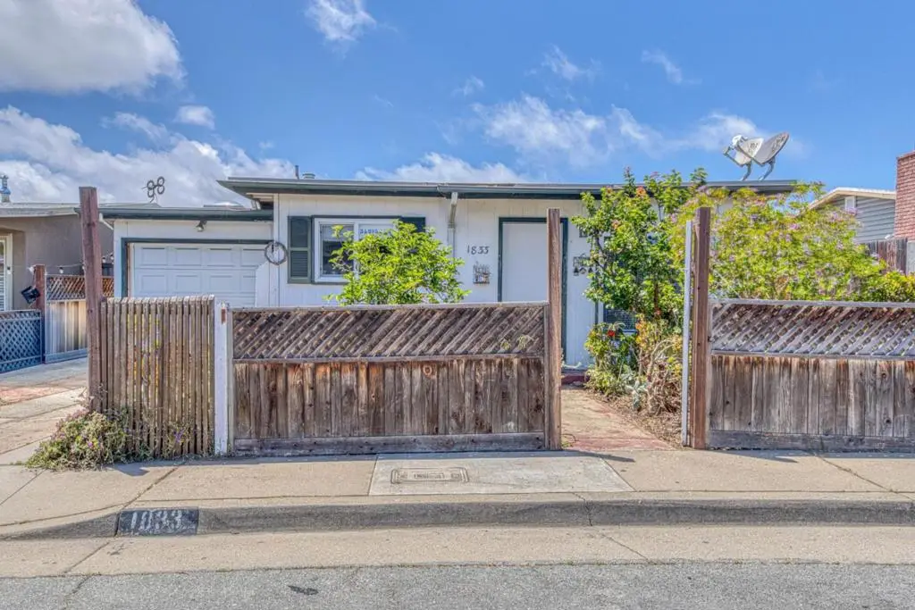 1833 Waring Street, Seaside, CA 93955 - #1