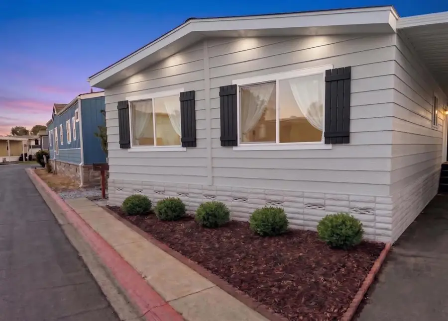 510 Saddlebrook Drive #105, San Jose, CA 95136 - #3